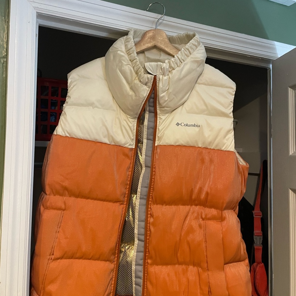 Columbia Orange and Cream Puffer Jacket